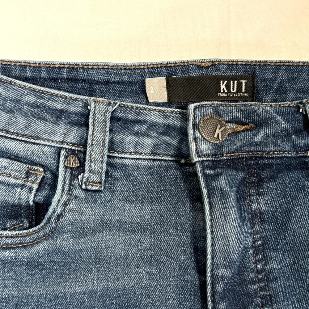 Kut Women's Size 2‎ (28 x 26) Raw Hem Blue Denim Jeans